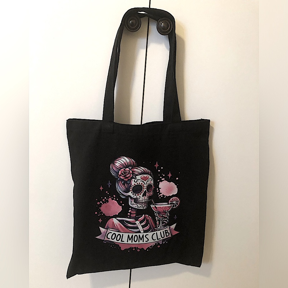 ✅Handmade Cool Moms Club Black Tote Bag - Picture 1 of 3